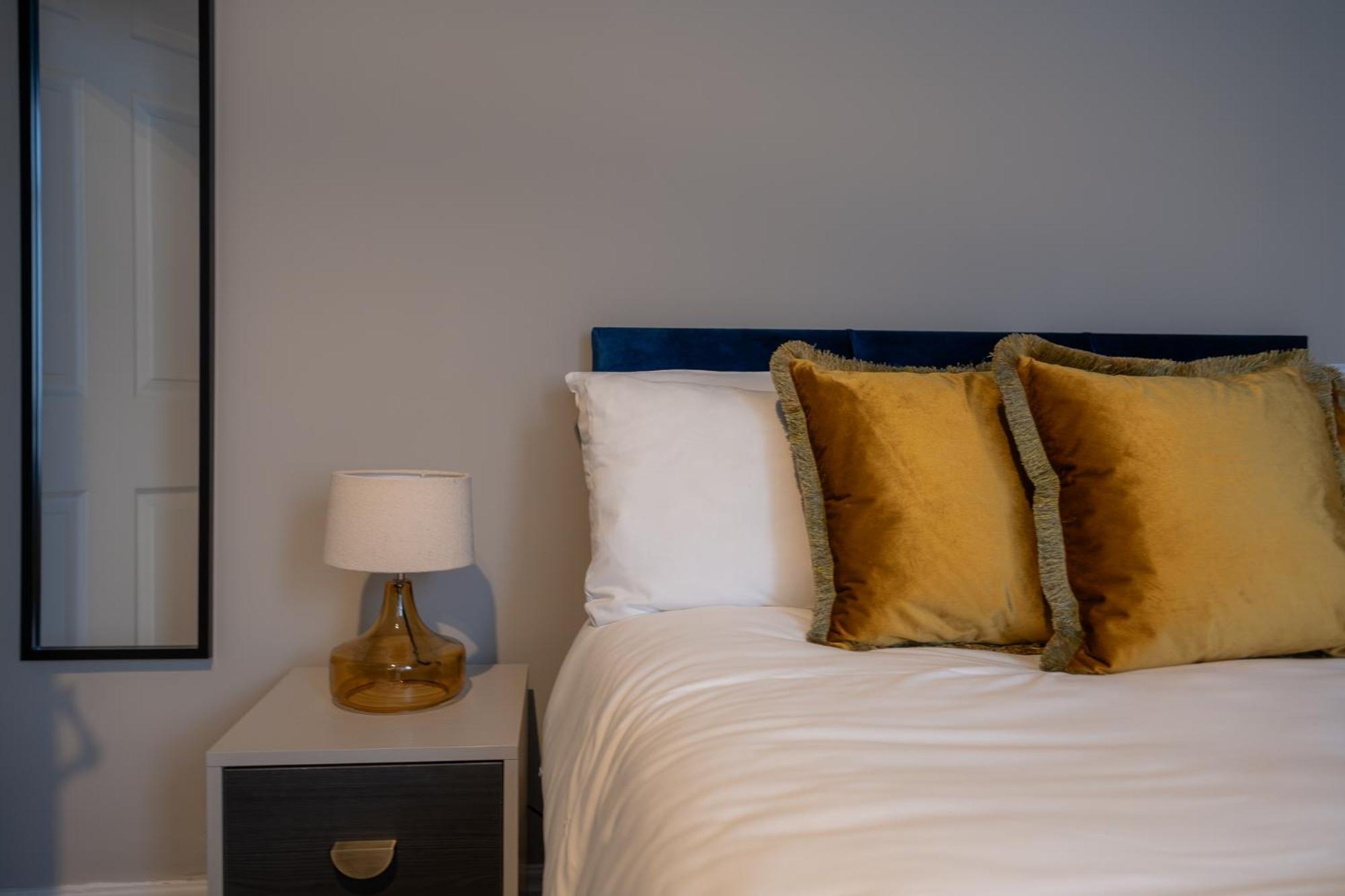 Entire Modern House Liverpool, 6 Bedrooms エクステリア 写真