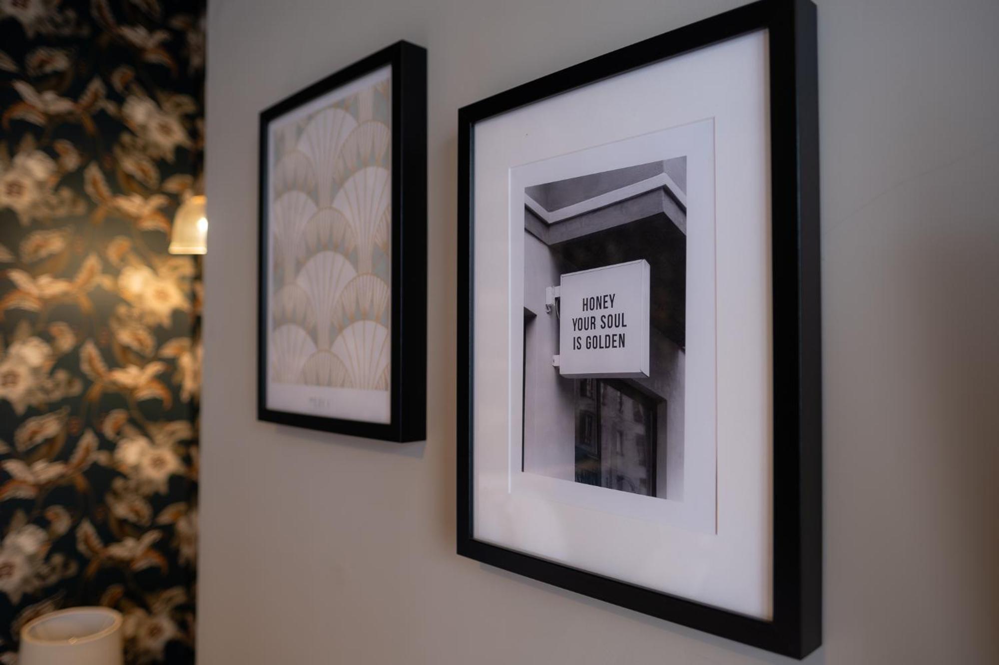 Entire Modern House Liverpool, 6 Bedrooms エクステリア 写真